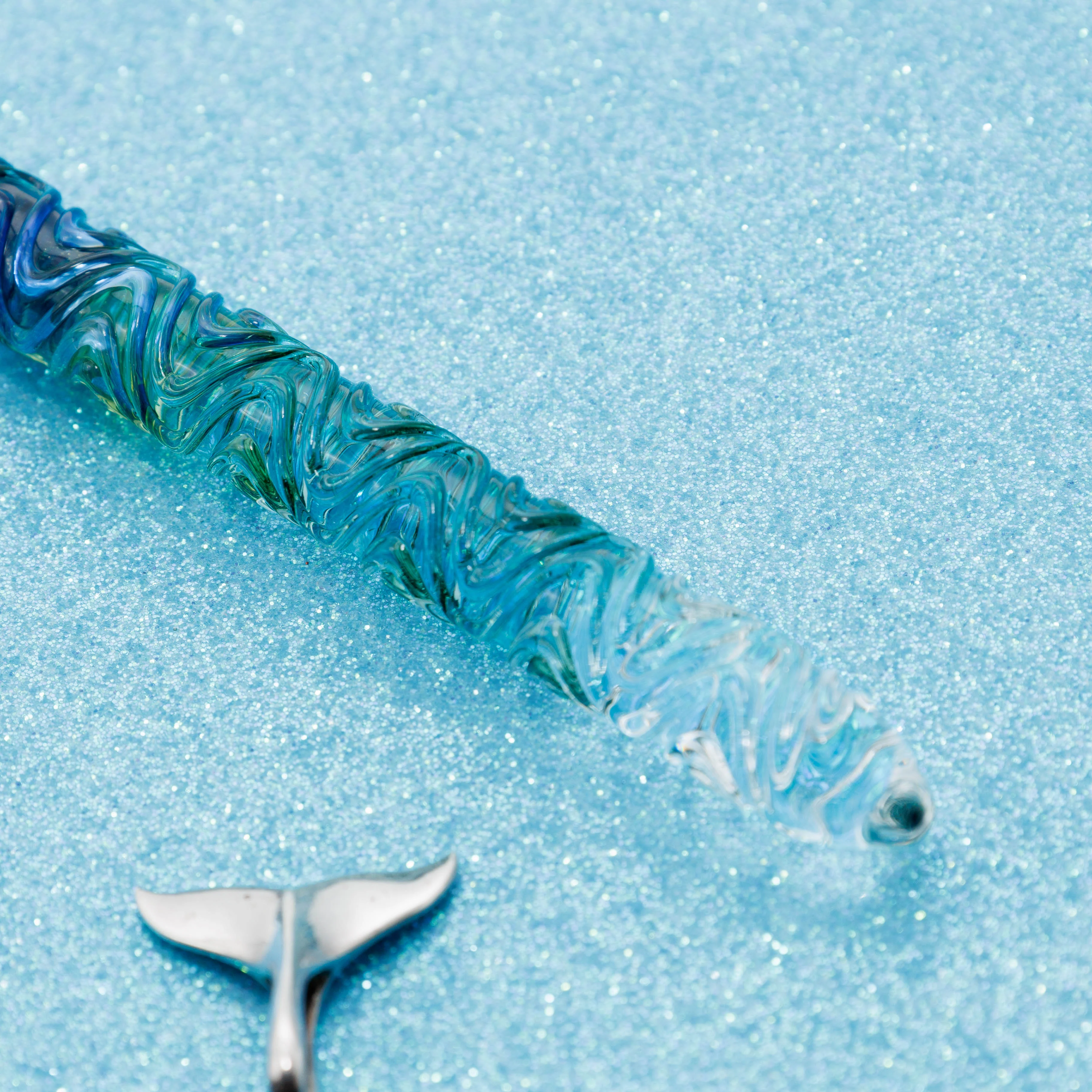 Blue Marine swell glass pen, BUNGUBOX x Synchronicity Glass Art - Image 3