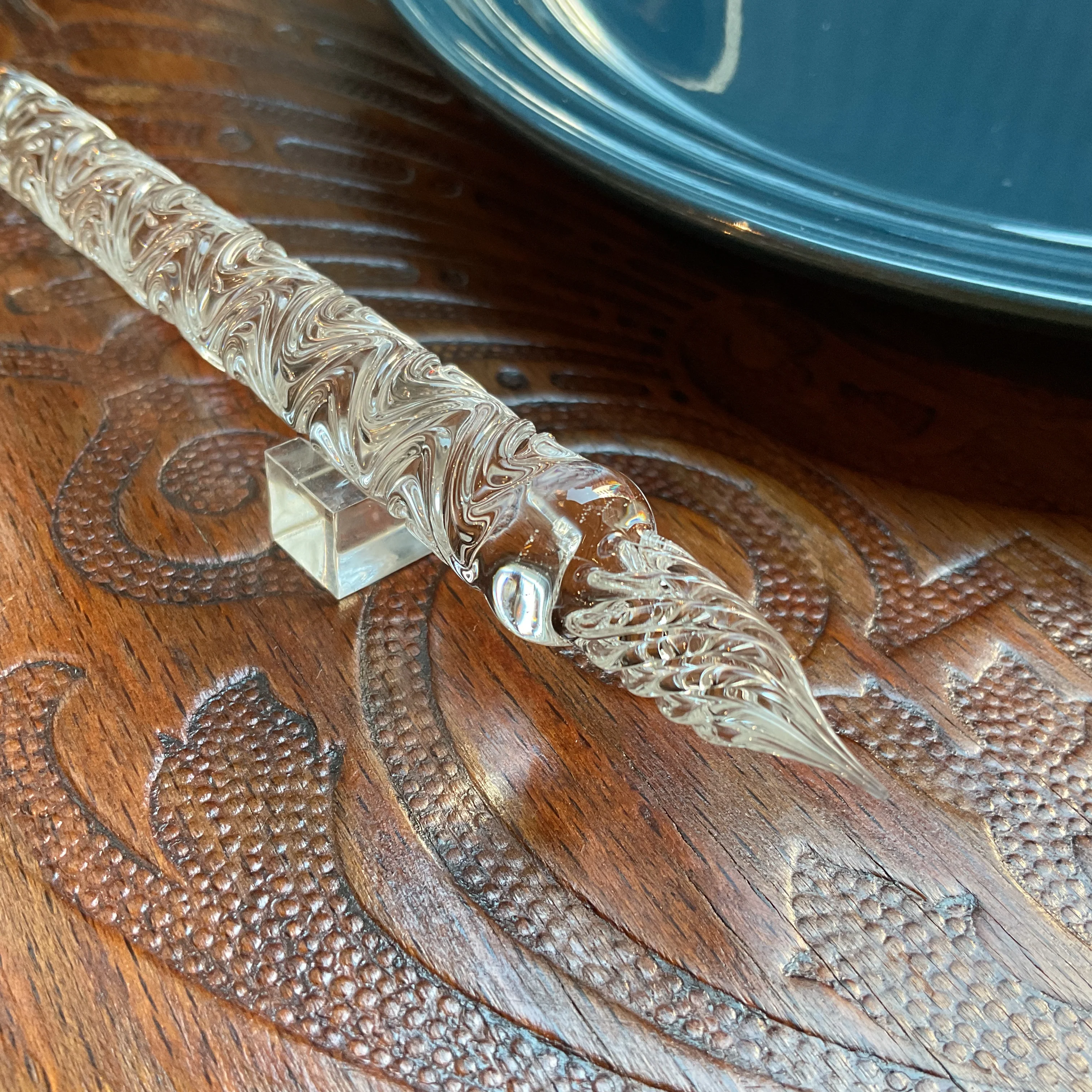 Clear Swell Glass Pen, BUNGUBUX x Synchronicity Glass Art - Image 4