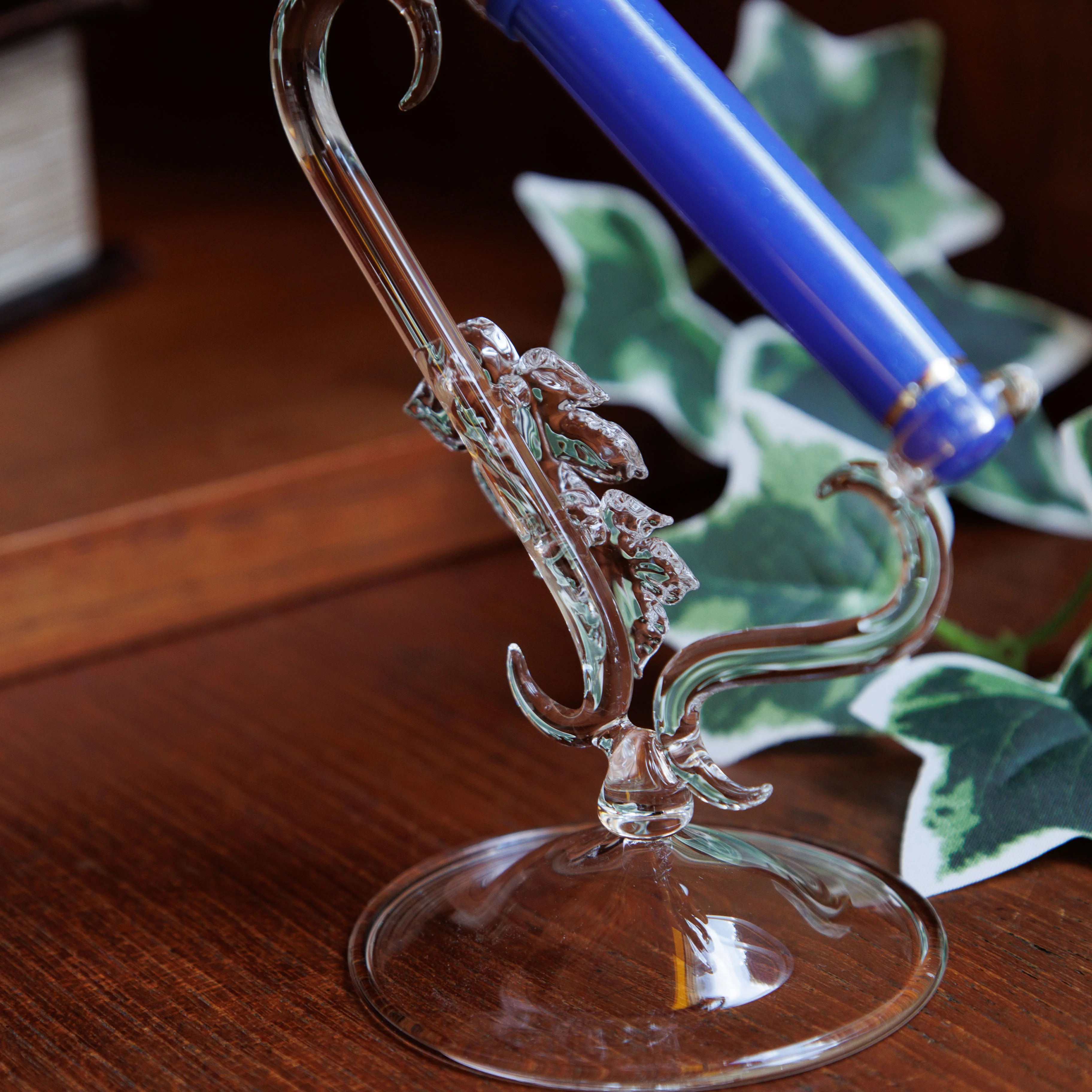 Ivy Leaf Pen Stand for Fountain Pen, BUNGUBOX x Glass Studio Adhoc - Image 5
