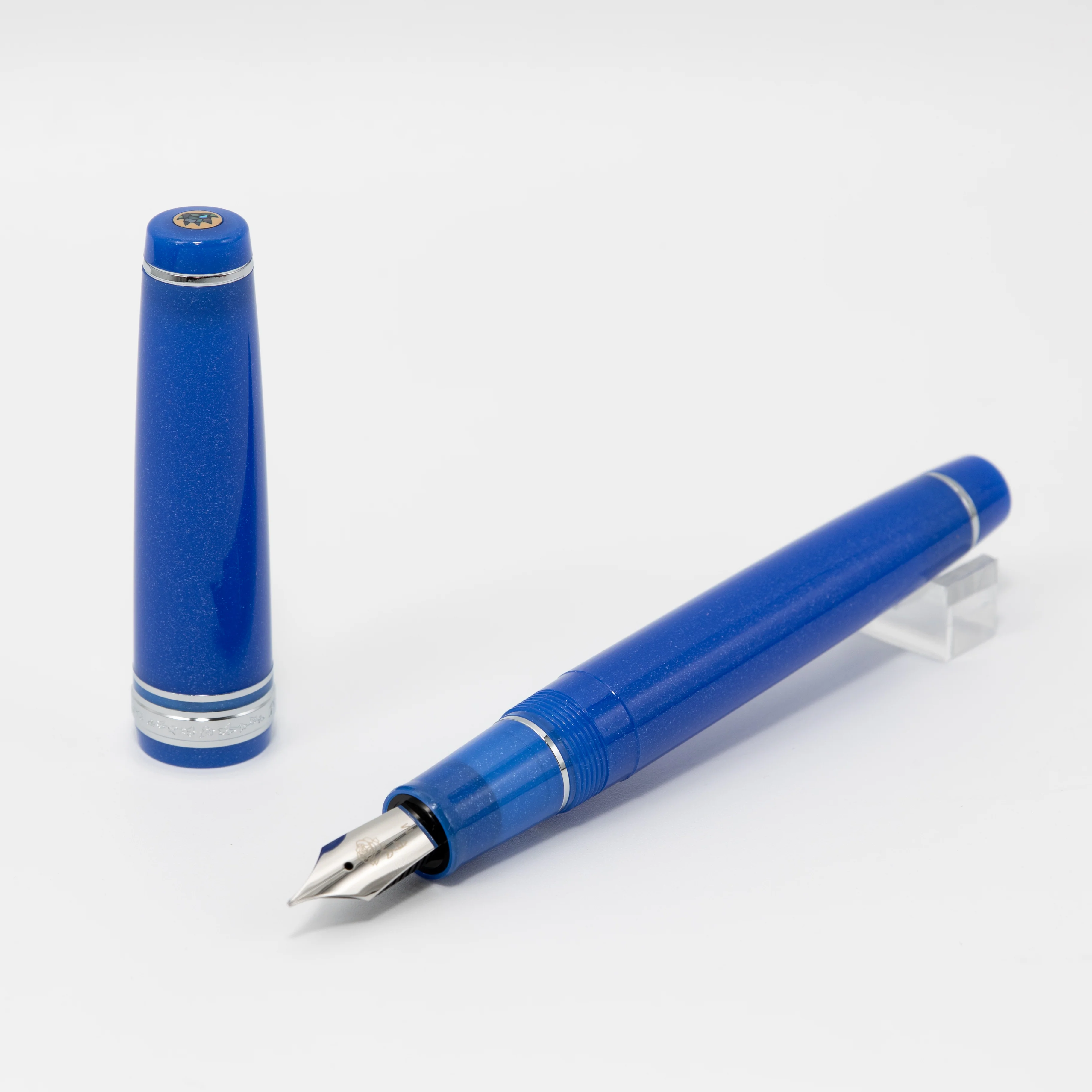First Love, ProGear with a hand-finished steel nib - Image 4