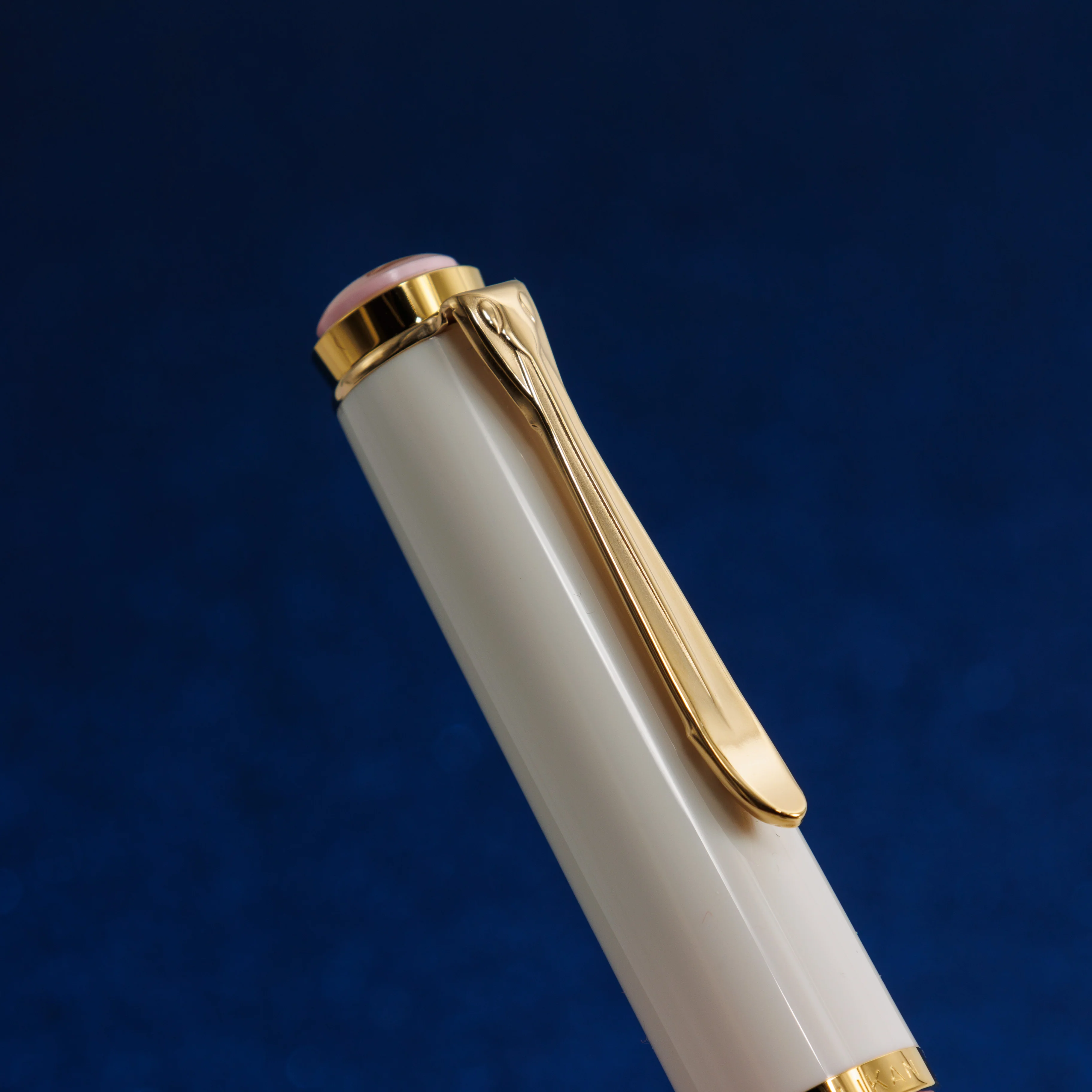 Pelikan Classic M200 Cherry Blossom - Image 9