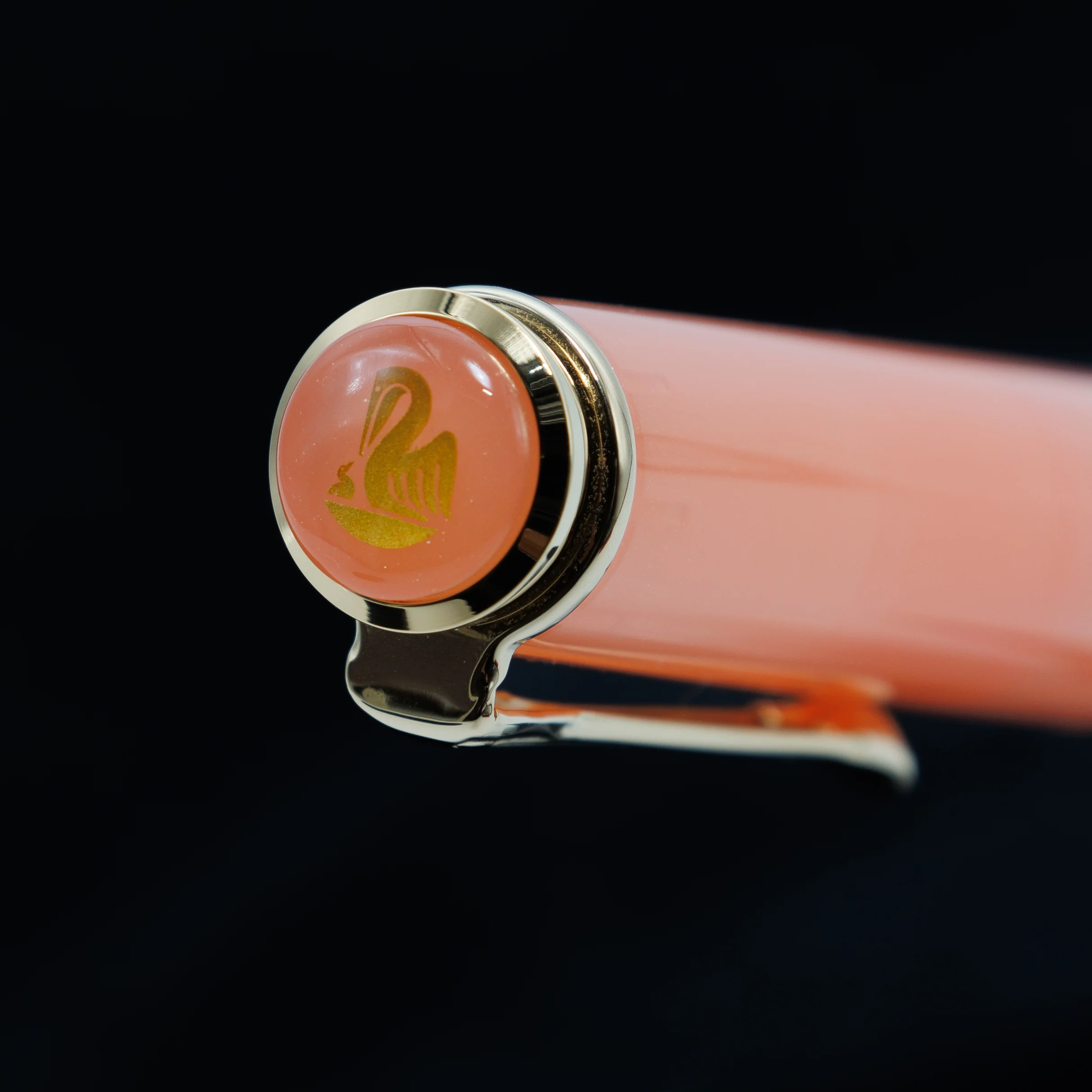 Pelikan M200 Fountain Pen Apricot Achat 2025 Special Edition - Image 11