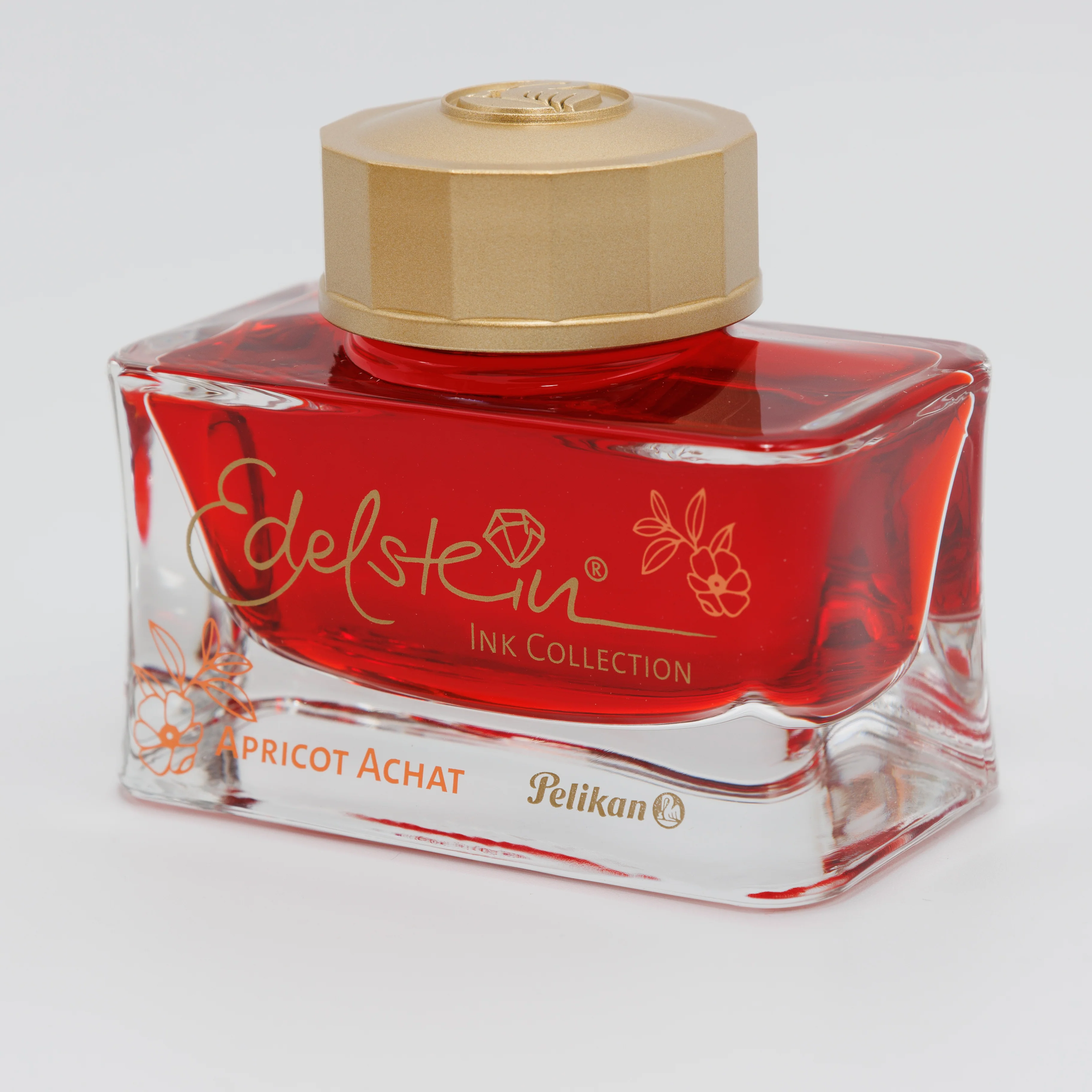 Pelikan M200 Apricot Achat fountain pen with the Edelstein Ink Set - Image 16