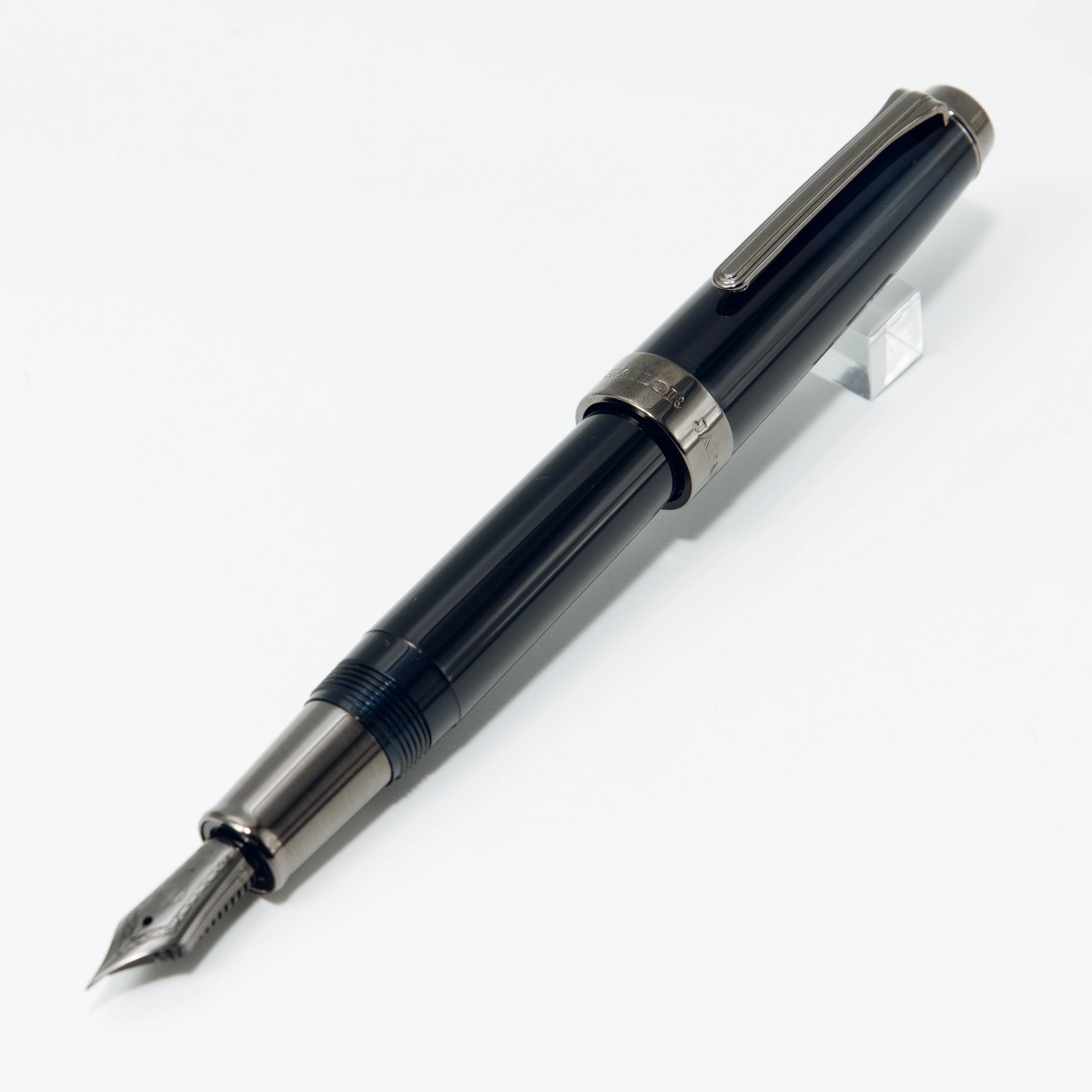  SAILOR Professional Gear Anchor with Black Trim - Image 3