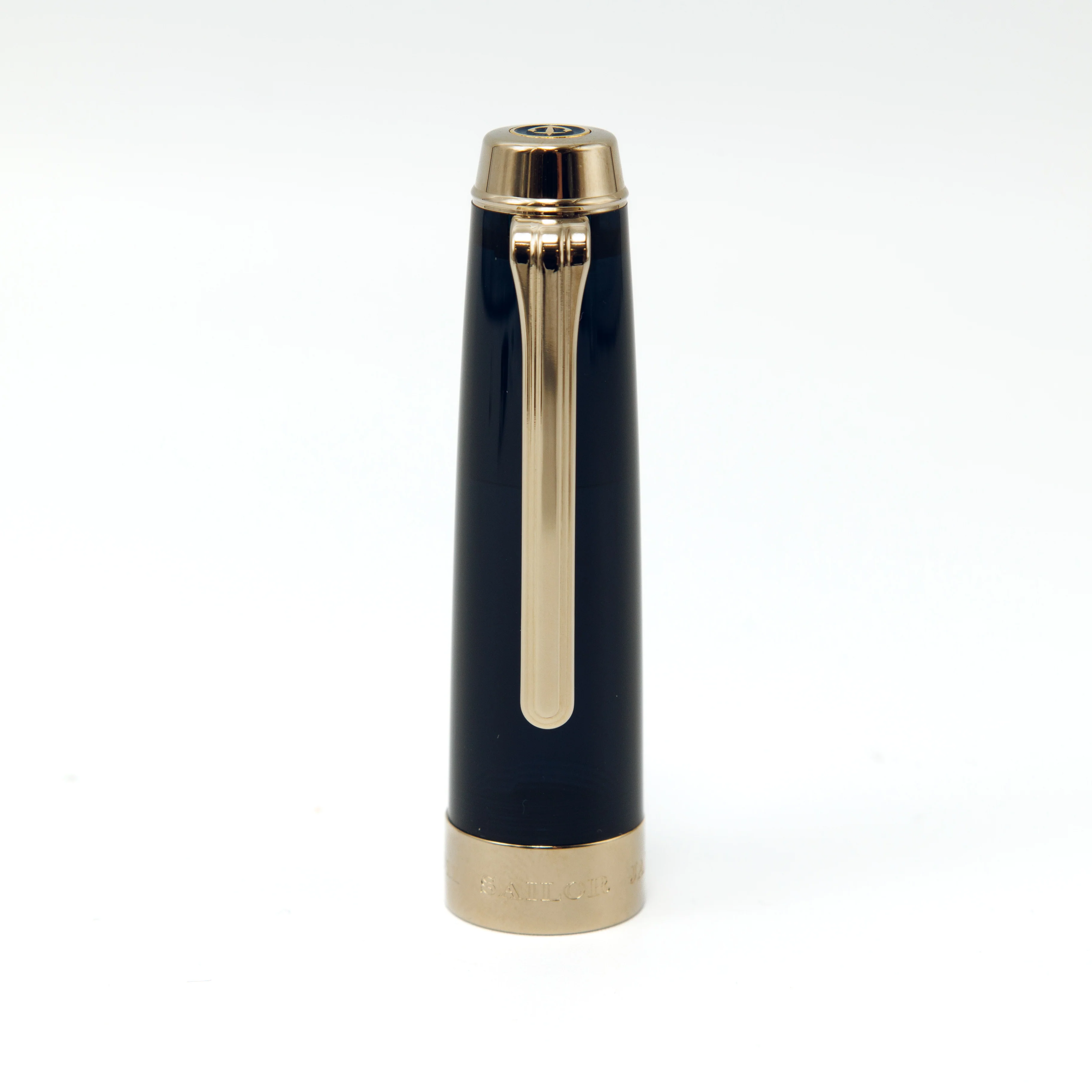 SAILOR Professional Gear Anchor with Gold Trim - Image 6